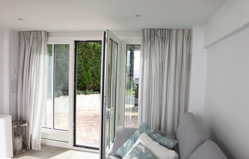 Réalisation De Rideaux, Voilages, Stores, Doubles-Rideaux destiné Rideaux Sur Mesure Pas Cher Réalisation De Rideaux, Voilages, Stores, Doubles-Rideaux destiné Rideaux Sur Mesure Pas Cher