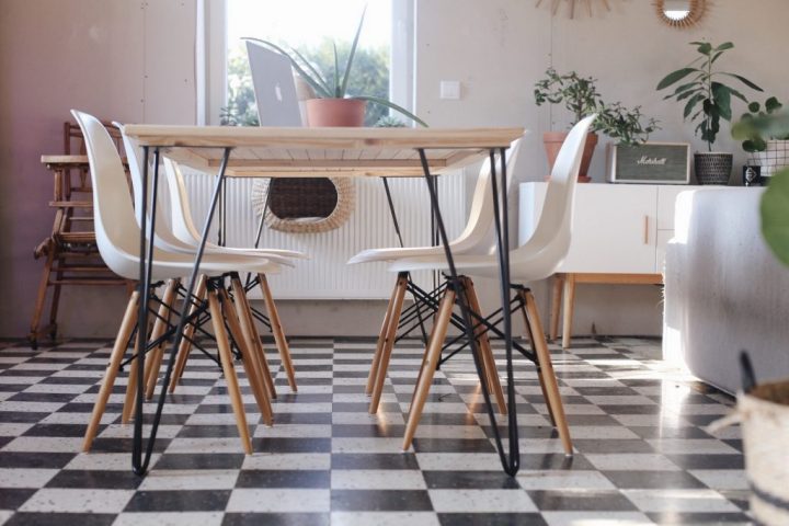 Réaliser Une Table De Salle À Manger Avec Ripaton – Diy destiné Table De Salle À Manger À Vendre