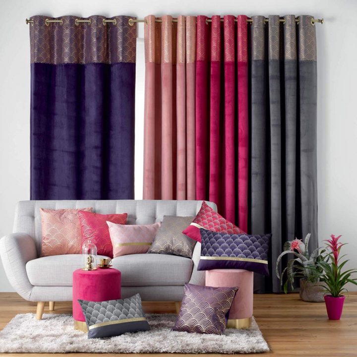 Rideau À Oeillets 140 X 240 Cm – Velours – Top Imprimé Or concernant Rideau Velours Rose