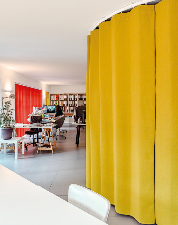 Rideau Acoustique avec Rideaux Obscurité Totale