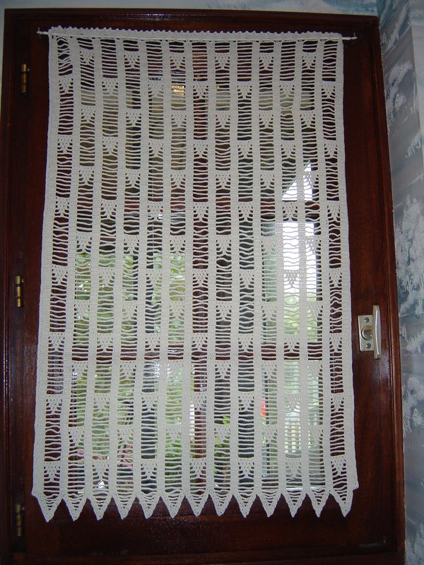 Rideau Au Crochet – La Dilettantede Toutun Peu destiné Rideaux A Crochet Rideau Au Crochet – La Dilettantede Toutun Peu destiné Rideaux A Crochet