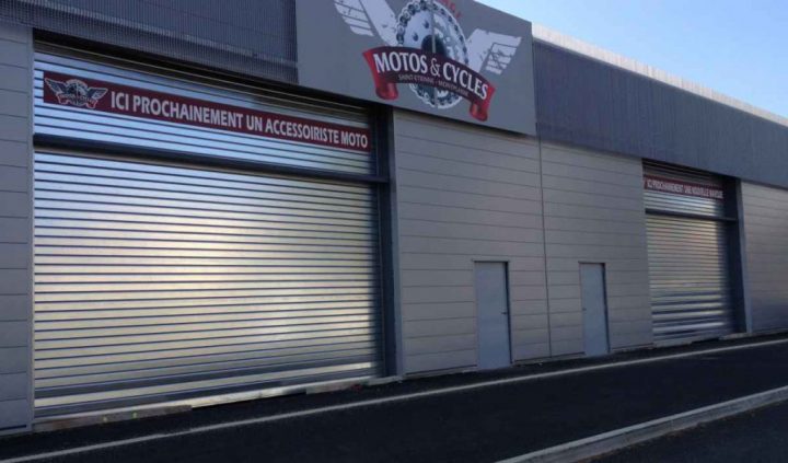 Rideau Métallique À Lames Pleines | Michel Stores à Rideau Metallique Porte Rideau Métallique À Lames Pleines | Michel Stores à Rideau Metallique Porte