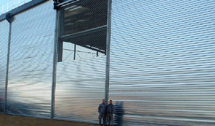 Rideau Metallique – Gamme Complète De Rideaux Et Grilles concernant Rideau Métallique Prix