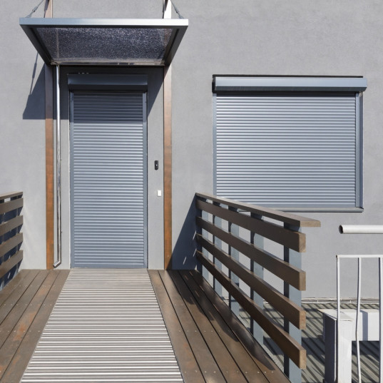 Rideau Métallique Sur Mesure Complet Fabriqué En France tout Rideau Métallique Prix