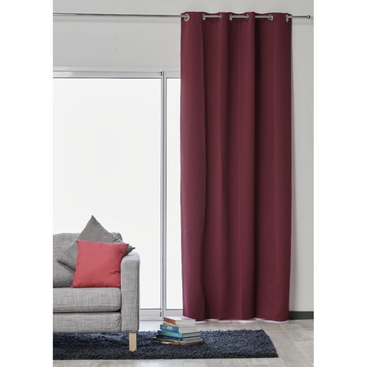 Rideau Occultant À Oeillets Inox Uni Fuschia 135X240 Cm avec Rideau Occultant Thermique Gifi