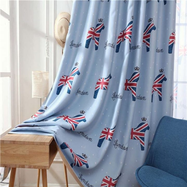 Rideau Occultant Imprimé Cheval Britannique En Polyester destiné Rideau Semi Occultant