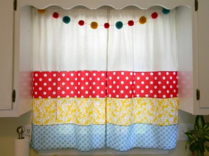 Rideau Petite Fenêtre : Habillage De Fenêtre Selon Les Pièces tout Rideaux Pour Petite Fenêtre Rideau Petite Fenêtre : Habillage De Fenêtre Selon Les Pièces tout Rideaux Pour Petite Fenêtre