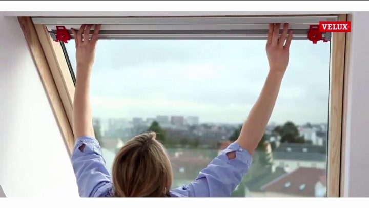 Rideau Velux Castorama Occultant Pour Solaire Store Leroy intérieur Rideau Electrique Interieur