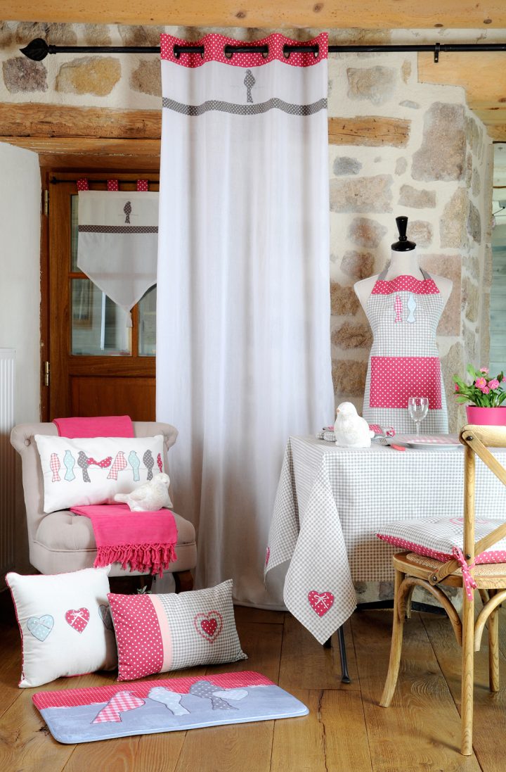 Rideau Voilage Blanc Charme Bande Vichy Gris Et Fuschia À destiné Rideau Vichy Rideau Voilage Blanc Charme Bande Vichy Gris Et Fuschia À destiné Rideau Vichy