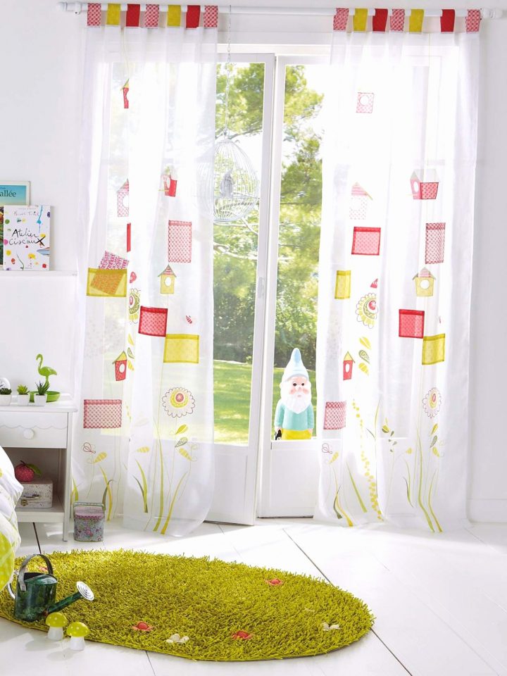 Rideaux De Chambre De Fille — Lamichaure dedans Rideau Occultant Fille