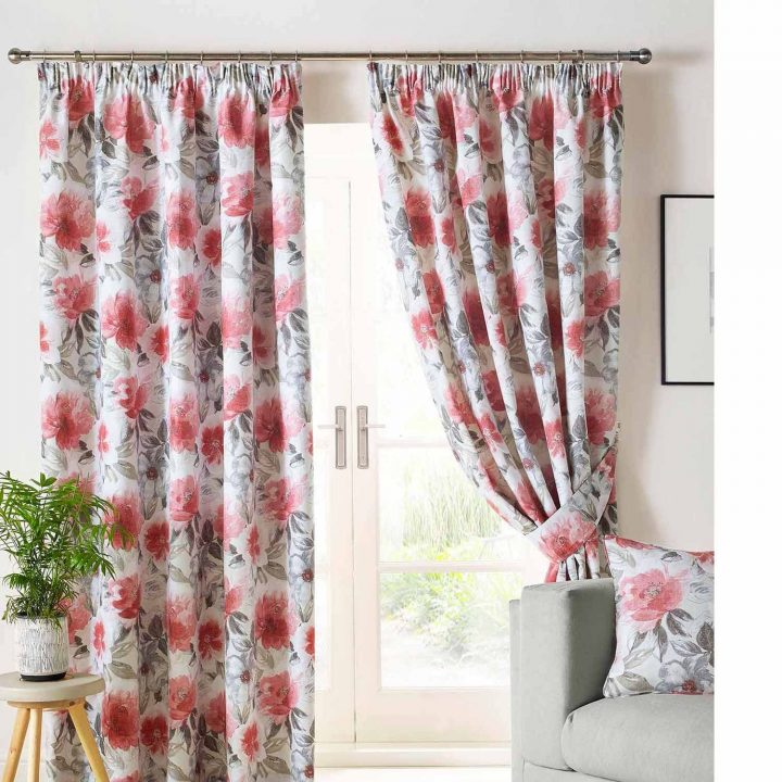 Rideaux Galon Fronceur Sofia À Fleurs Rouges à Rideaux A Fleurs
