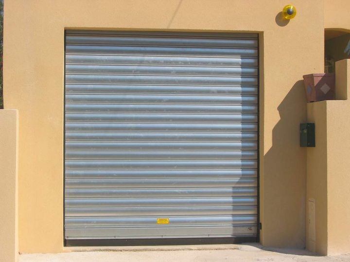 Rideaux Métalliques Et Portes De Garage À Marseille intérieur Rideau Metallique Garage Prix Rideaux Métalliques Et Portes De Garage À Marseille intérieur Rideau Metallique Garage Prix