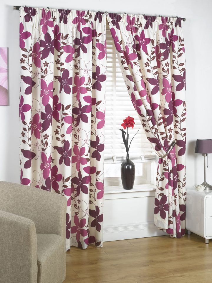 Rideaux Prêts À Poser Fleuris Doublés Variété De Couleurs à Rideaux Colorés Rideaux Prêts À Poser Fleuris Doublés Variété De Couleurs à Rideaux Colorés