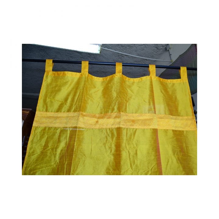 Rideaux Taffetas De Couleur Jaune Orangé Avec Une Bande De serapportantà Rideaux Taffetas Rideaux Taffetas De Couleur Jaune Orangé Avec Une Bande De serapportantà Rideaux Taffetas