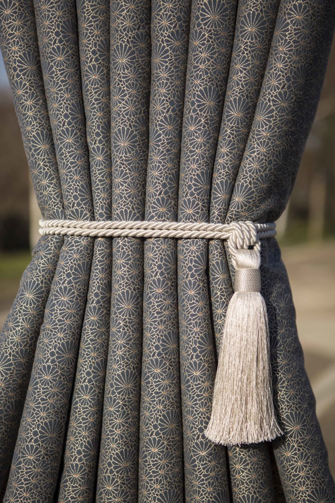 Ridphonic Lance Sa Nouvelle Collection 2019 De Rideaux encequiconcerne Rideau Ridphonic