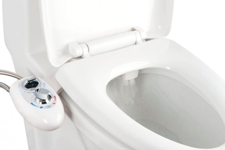 Sanya 500 : Le Kit Douchette Japonaise Pour Obtenir Une intérieur Toilette Japonaise