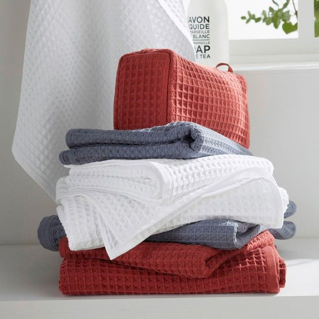 Serviette Éponge Nid D’abeille Scenario La Redoute serapportantà Serviettes De Toilette Pas Cher Serviette Éponge Nid D’abeille Scenario La Redoute serapportantà Serviettes De Toilette Pas Cher
