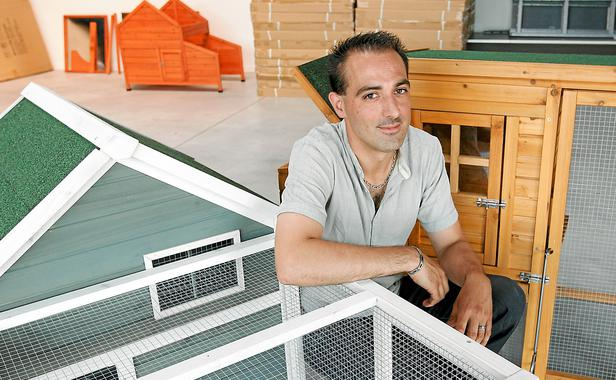 Ses Poulaillers En Kit Font Un Tabac tout Chemin Du Poulailler