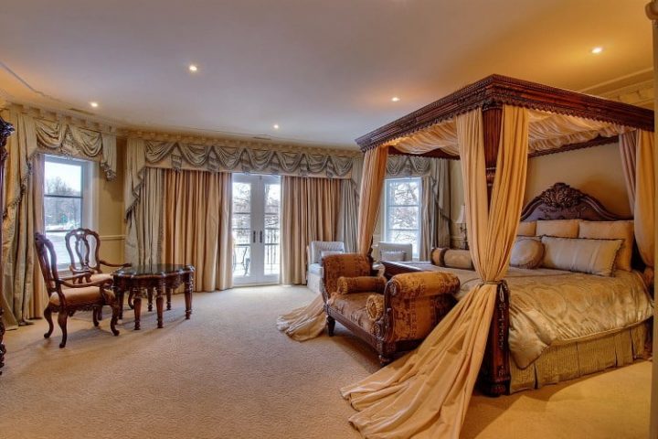 Stores, Rideaux, Cantonnières: Comment Choisir Le Bon tout Rideau Store Pour Porte Fenetre