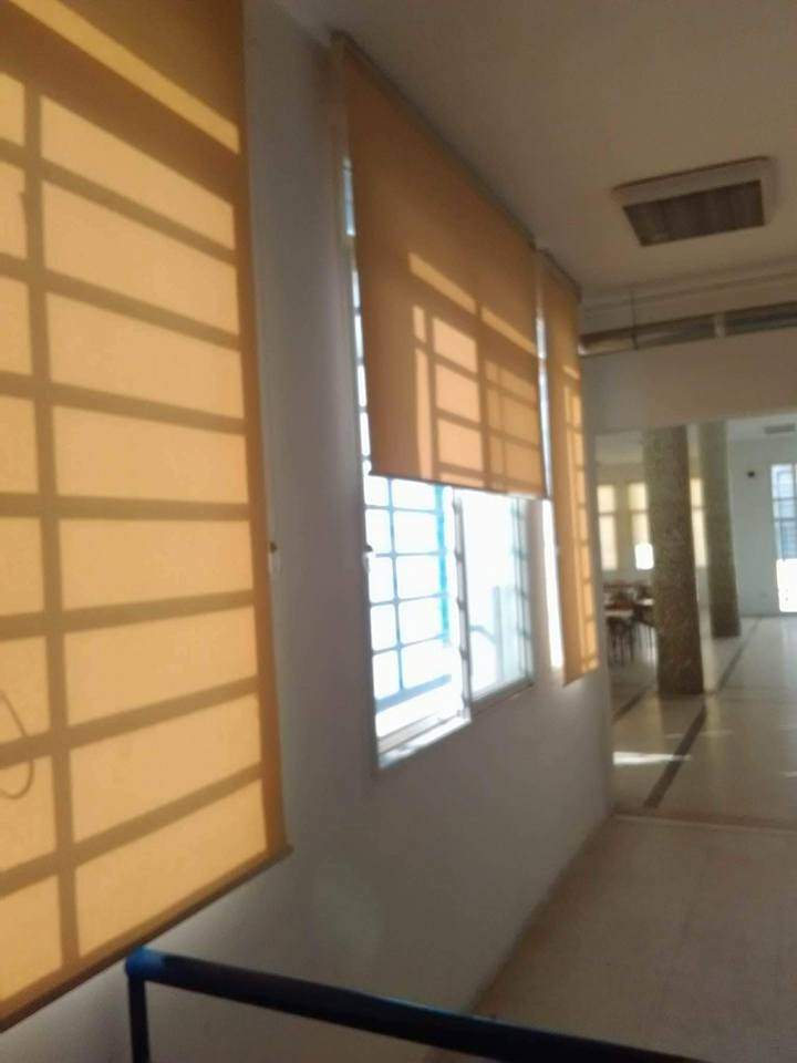 Stores & Rideaux Enroulables – Meubles Et Décoration Tunisie dedans Rideaux Obscurité Totale