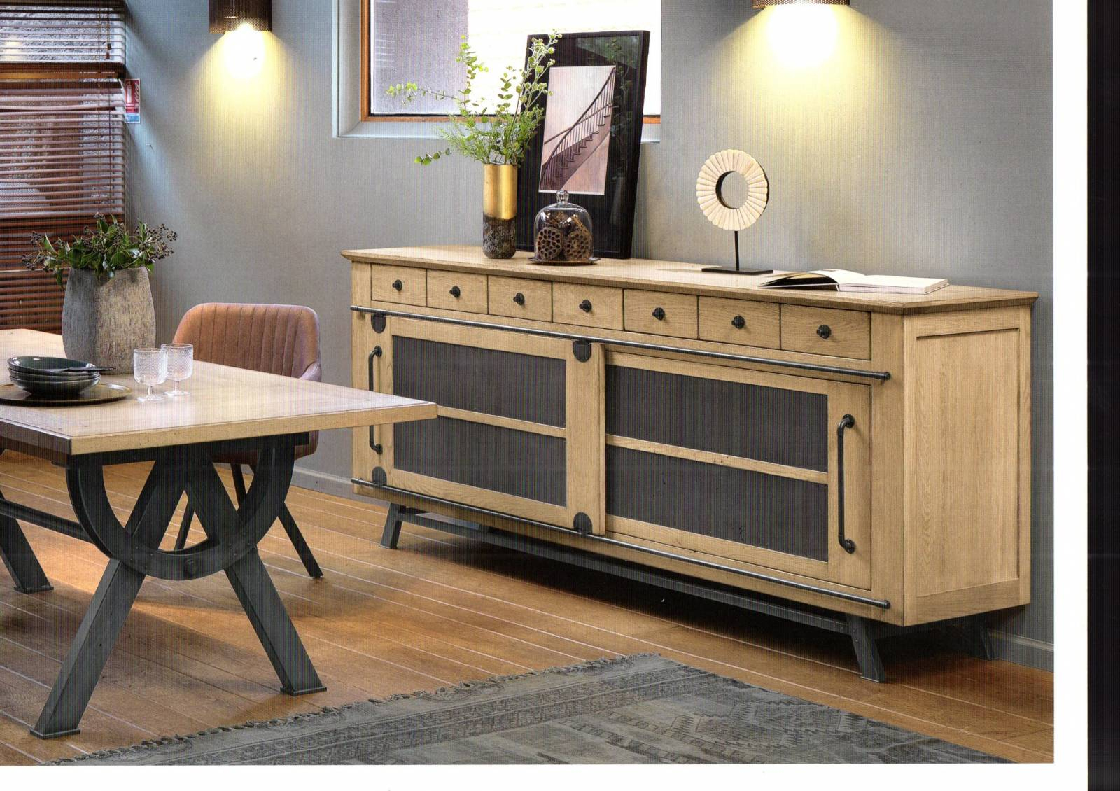 Style Industriel ,Vaisselier , Bahut , Enfilade , En Chêne intérieur