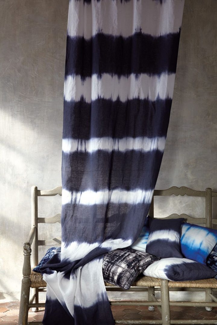 Superbes Rideau Effet Tye & Dye Black Edition | Dye serapportantà Rideau Tie And Dye Superbes Rideau Effet Tye & Dye Black Edition | Dye serapportantà Rideau Tie And Dye