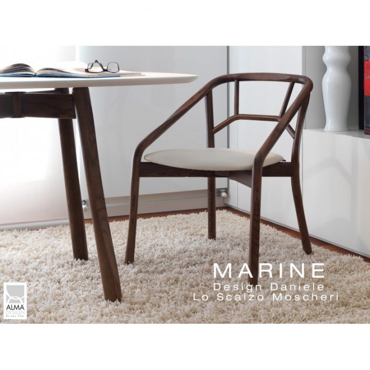 Table-Carree-Pour-Salle-A-Manger-Marine-Pietement-Bois-4 pour Table De Salle À Manger Carrée