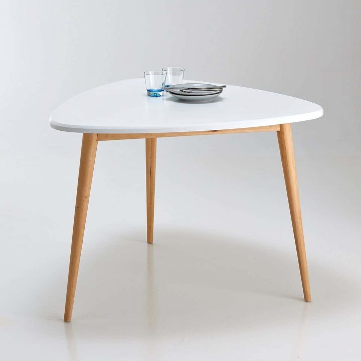 Table De Repas Scandinave : 35 Modèles Rares Et destiné Table Salle A Manger Scandinave