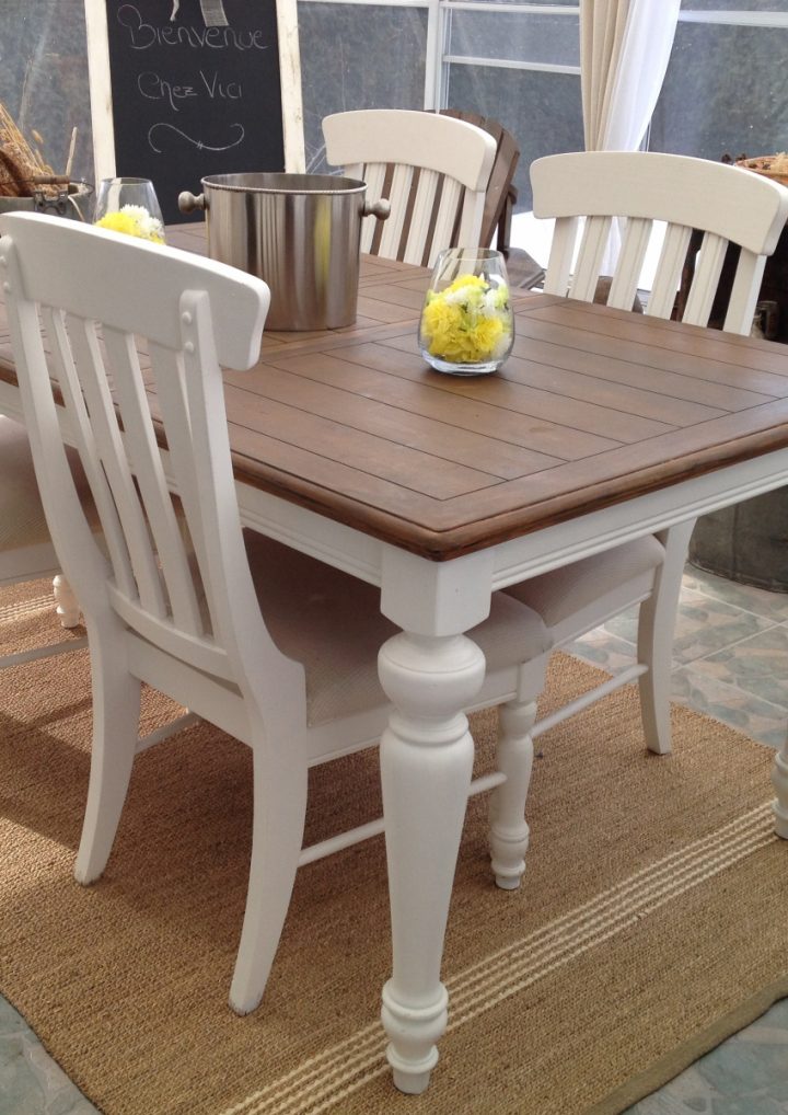 Table De Salle À Manger Crème, Bois Et 6 Chaises, Annonce à Table Et Chaises De Salle À Manger