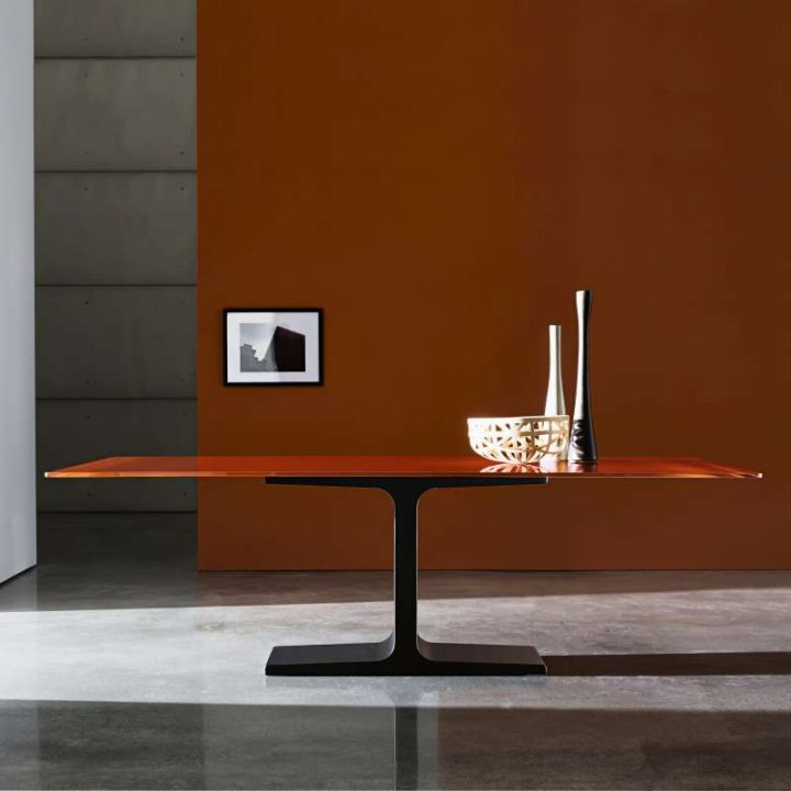 Table De Salle À Manger Design Rectangulaire En Verre concernant Table De Salle À Manger En Verre