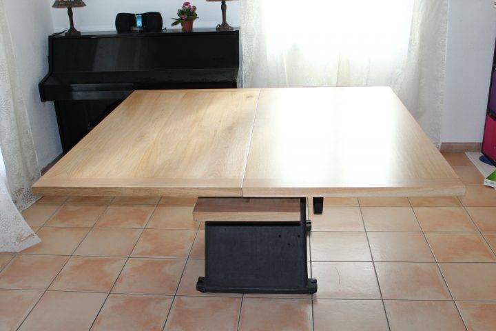 Table De Salle À Manger Industrielle Extensible Vendue tout Table De Salle À Manger Industrielle