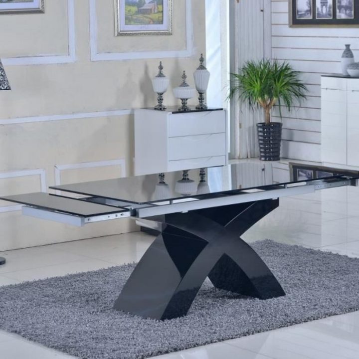 Table En Verre Noir À Rallonges Extensible Elix – Achat avec Table De Salle À Manger En Verre