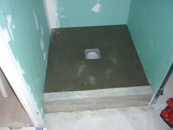 Taille Douche L Italienne Avec Douche Italienne Dimension intérieur Faire Une Douche Italienne Avec Receveur