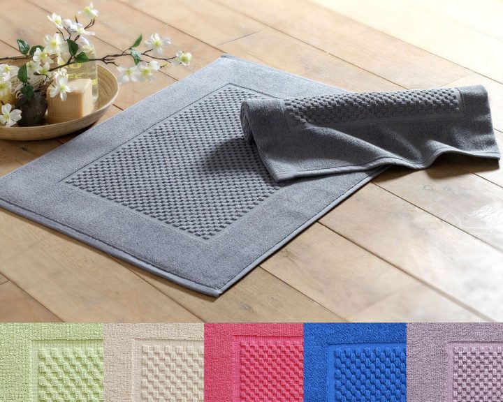 Tapis De Bain, Tapis De Douche, Tapis Wc | Becquet tout Tapis De Bain Pour Douche Arrondie