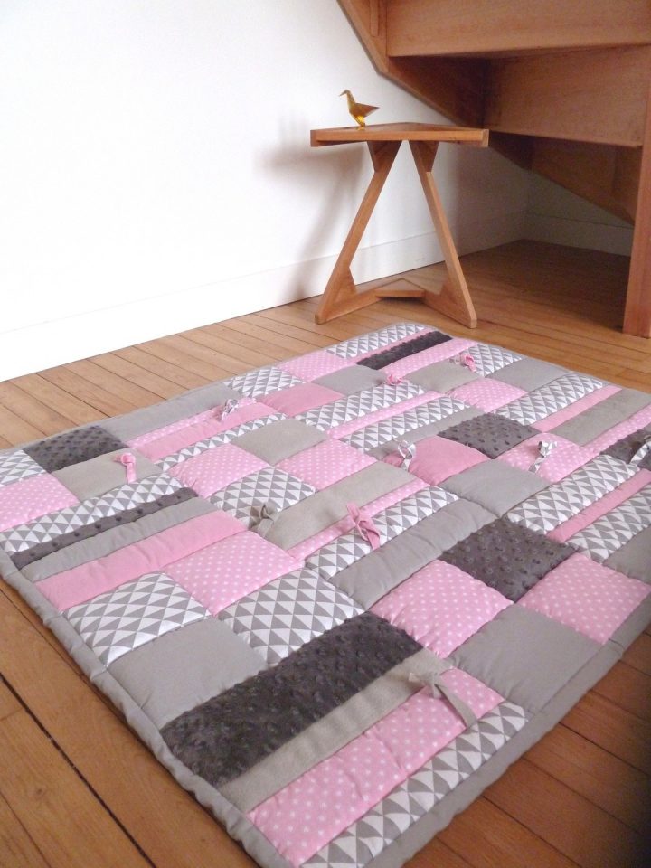 Tapis Rose Et Gris | Idées De Décoration Intérieure tout Rideau Rose Fushia Et Gris