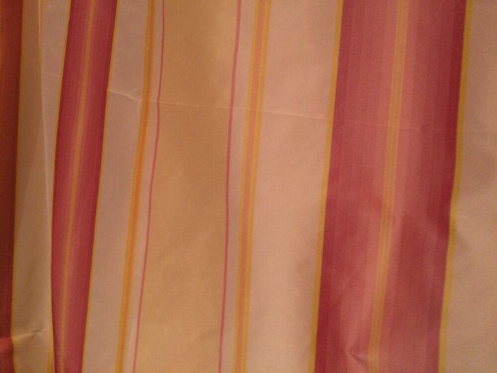 Tissu Taffetas Rayé Pour Double-Rideaux En Soie serapportantà Rideaux Taffetas Tissu Taffetas Rayé Pour Double-Rideaux En Soie serapportantà Rideaux Taffetas