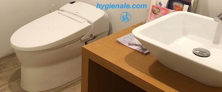 Toilette Jet D'Eau : La Norme D'Hygiène Japonaise Du Wc À serapportantà Toilette Bidet Intégré