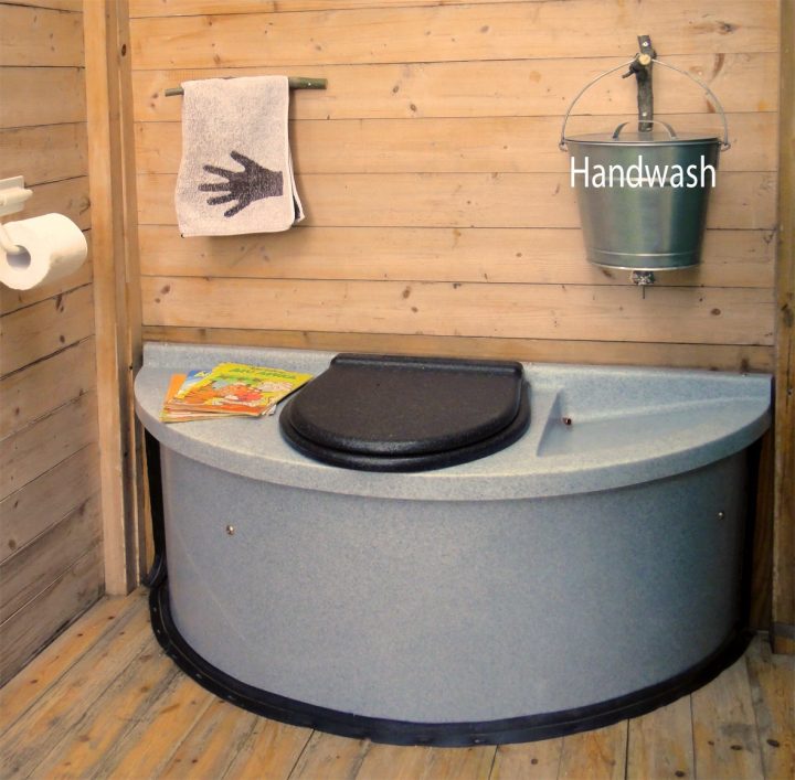 Toilette Sèche À Compost Vu Ekolet – Toilette Sèche serapportantà Toilette Seche Interieur Maison