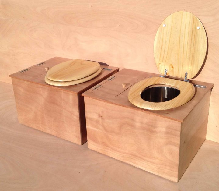 Toilette Seche Exterieur | Fabulous Toilettes concernant Toilette Seche Interieur