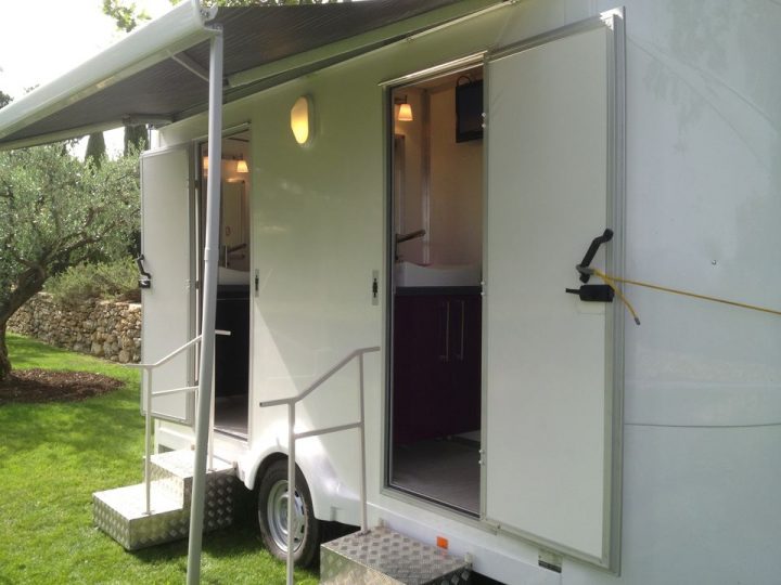 Toilettes Autonomes – Bio Sanitaire Location à Location Douche Mobile Toilettes Autonomes – Bio Sanitaire Location à Location Douche Mobile