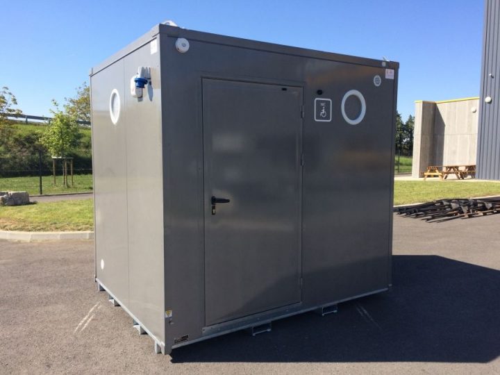 Toilettes Mobiles | Autonomes, Modulaires, Chimiques dedans Toilettes Mobiles Prix