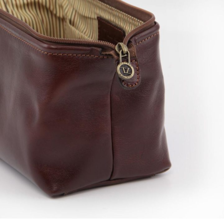 Trousse De Toilette Cuir Smarty – Tuscany Leather pour Modele Trousse De Toilette