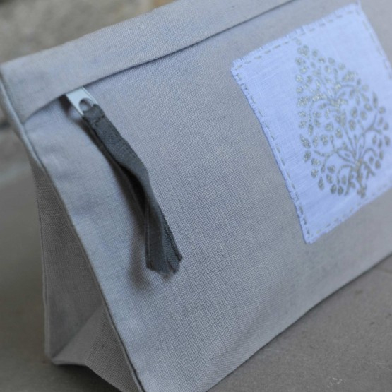 Trousse De Toilette Louise Gris Paillette – Maison D'Été avec Technique De Toilette Au Lit Trousse De Toilette Louise Gris Paillette – Maison D'Été avec Technique De Toilette Au Lit