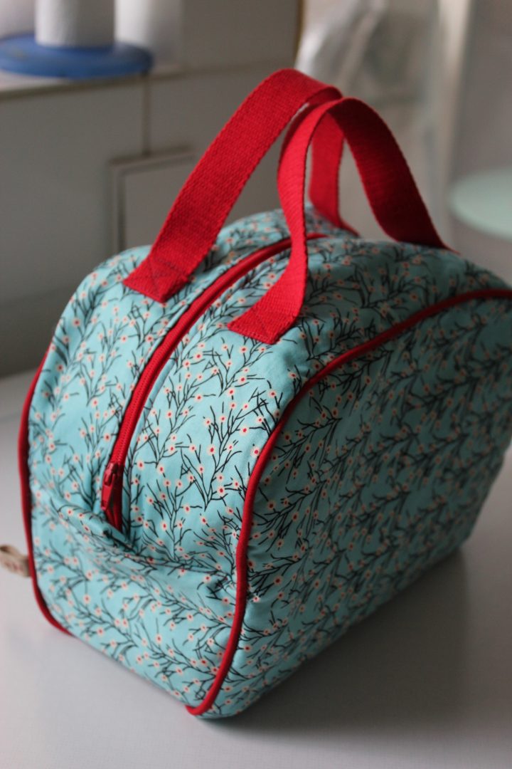 Trousse De Toilette – Mbd Passions dedans Trousse De Toilette Crochet