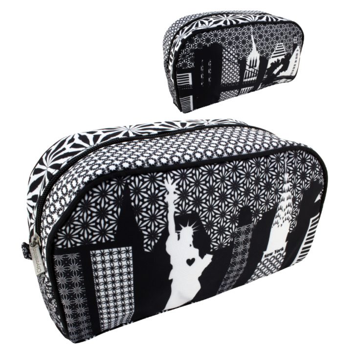 Trousse De Toilette – Wash My Town – Pylones tout Trousse De Toilette Crochet