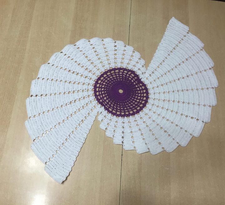 Tuto Chemin De Table Au Crochet Spécial Gaucher intérieur Chemin De Table Au Crochet