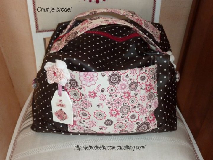 Tuto Couture Trousse De Toilette tout Modele Trousse De Toilette