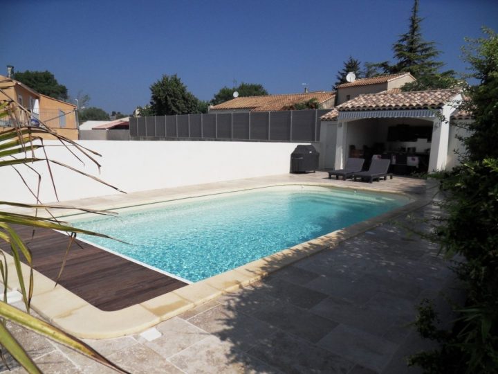 Ubaye Option Volet Roulant – Piscine Avec Volet Roulant serapportantà Rideau Piscine Immergé