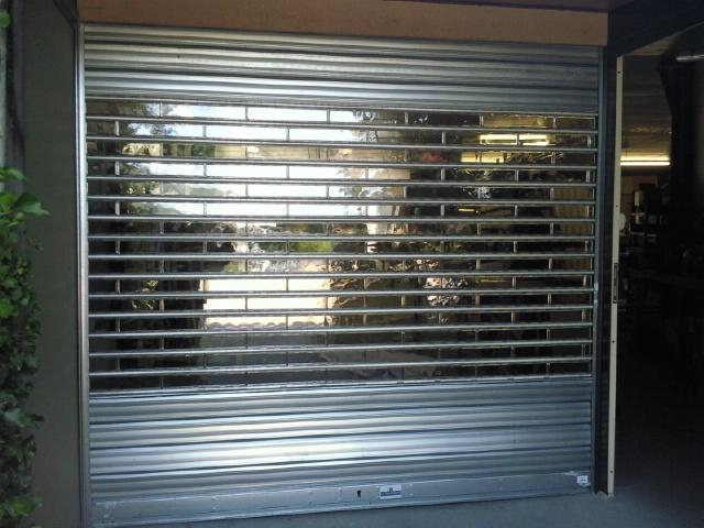 Un Dispositif De Sécurité Moderne – Laverite.be à Rideau Métallique Prix