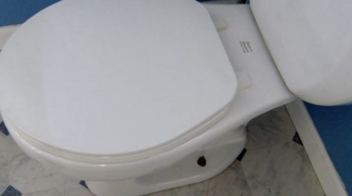 Une Astuce Originale Mais Qui Marche Pour Avoir Des avec Comment Nettoyer Des Toilettes